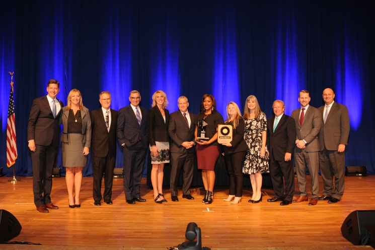 SJ Innovations executive team celebrate being named the 2018 Metro 50 winner.
